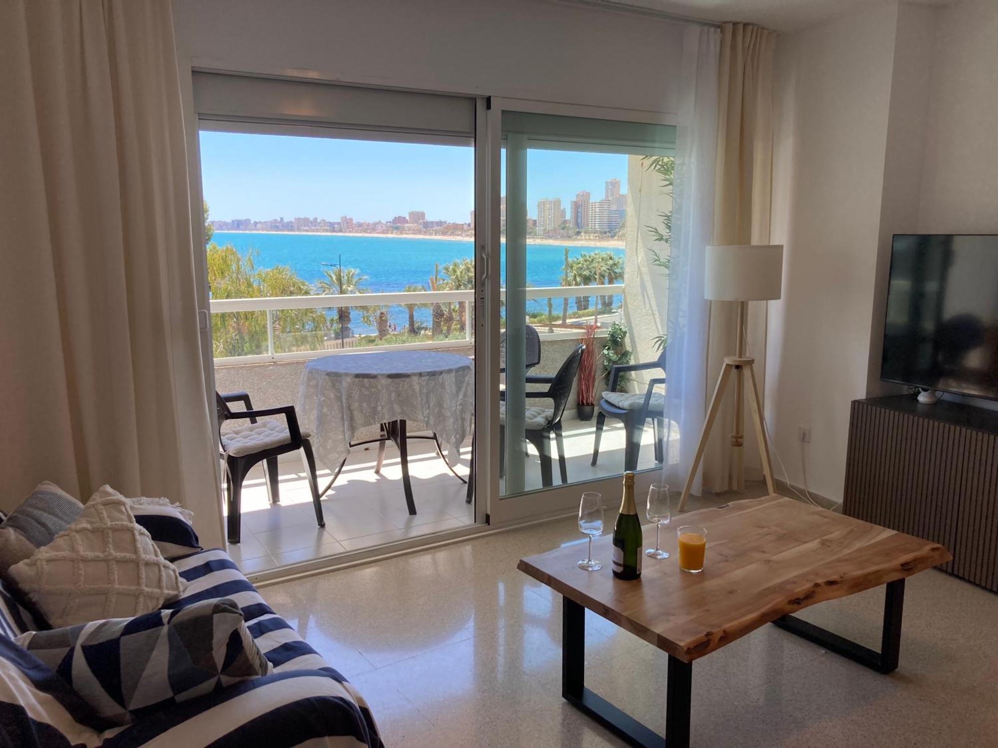 B L U E: Muchavista Sea View Apartment 坎佩略 外观 照片