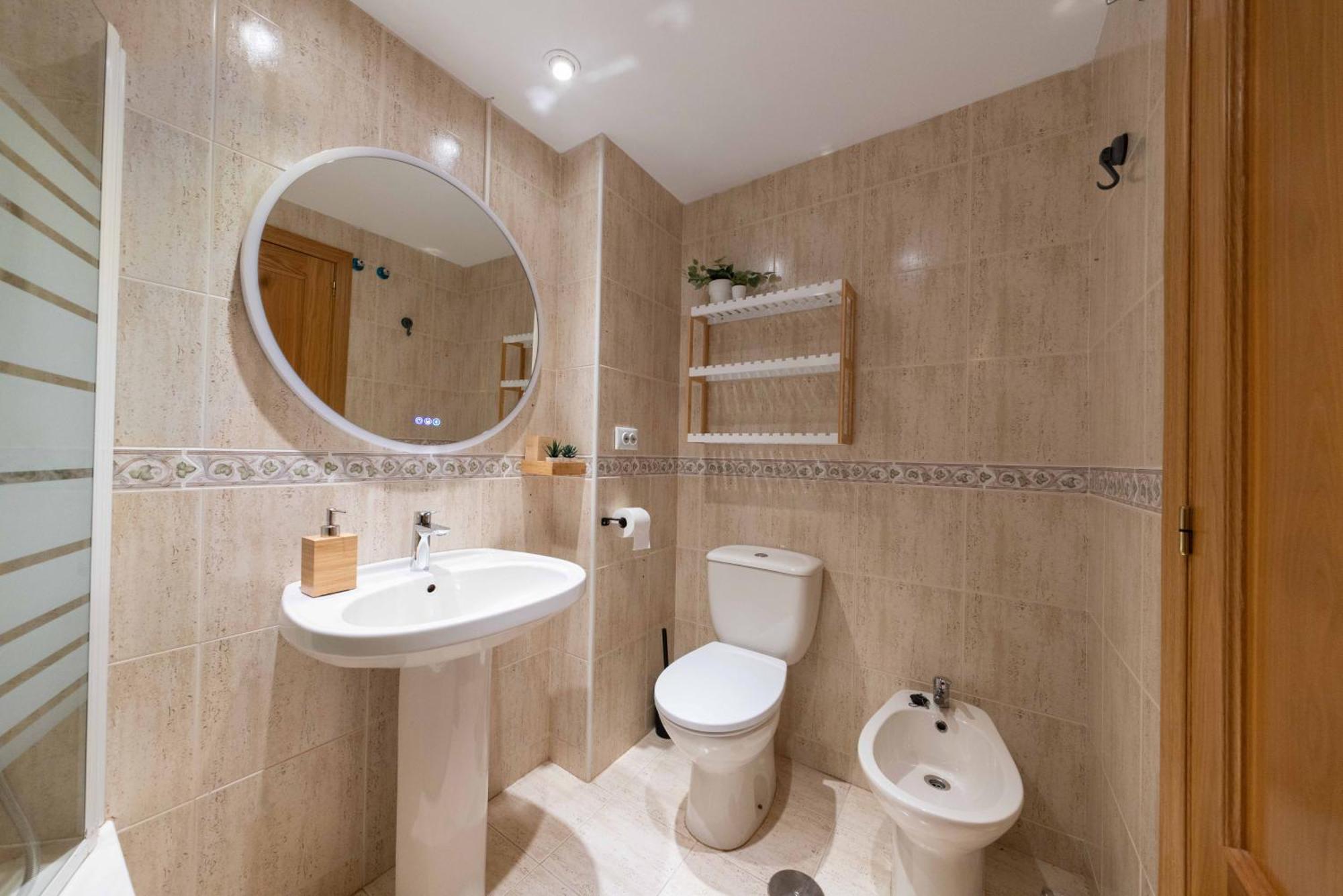 B L U E: Muchavista Sea View Apartment 坎佩略 外观 照片